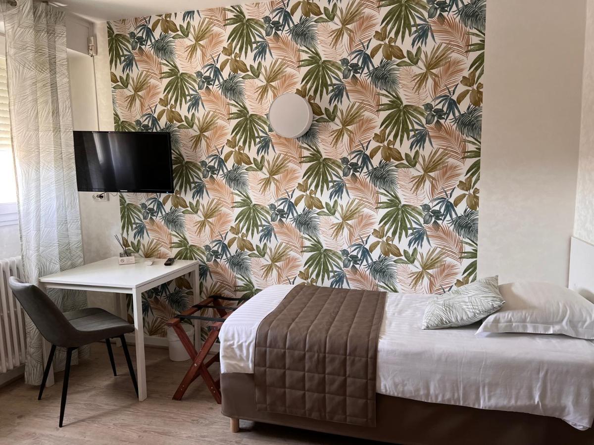 Hotel Alpes Cevennes Guilherand-Granges Екстер'єр фото