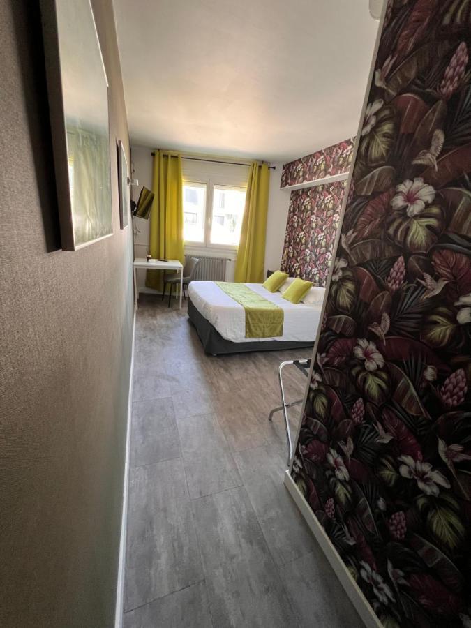 Hotel Alpes Cevennes Guilherand-Granges Екстер'єр фото